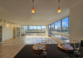 555 University Avenue,Honolulu,Hawaii,96826,2 Bedrooms Bedrooms,2 BathroomsBathrooms,Condo/Townhouse,University,8,18306316