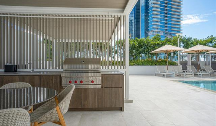 1000 Auahi Street,Honolulu,Hawaii,96814,1 ベッドルーム ベッドルーム,1 バスルームバスルーム,コンド / タウンハウス,Auahi,2503,18306660