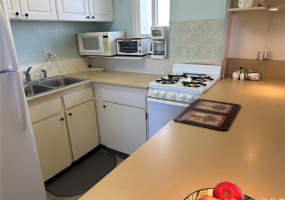 454 Namahana Street,Honolulu,Hawaii,96815,1 Bedroom Bedrooms,1 BathroomBathrooms,Condo/Townhouse,Namahana,7,18838935
