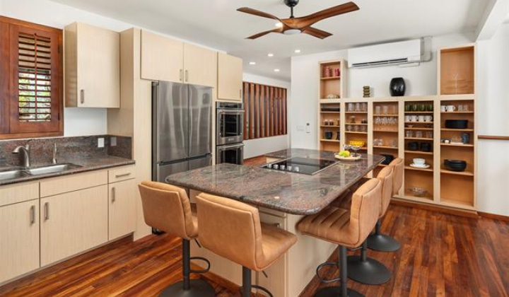4157 Black Point Road,Honolulu,Hawaii,96816,3 ベッドルーム ベッドルーム,4 バスルームバスルーム,一戸建て,Black Point,19471553