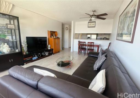 2752 Kaaha Street,Honolulu,Hawaii,96826,2 ベッドルーム ベッドルーム,2 バスルームバスルーム,コンド / タウンハウス,Kaaha,2,18307271