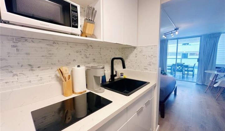 445 Seaside Avenue,Honolulu,Hawaii,96815,1 バスルームバスルーム,コンド / タウンハウス,Seaside,7,19471829