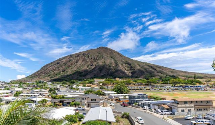 520 Lunalilo Home Road,Honolulu,Hawaii,96825,2 Bedrooms Bedrooms,2 BathroomsBathrooms,Condo/Townhouse,Lunalilo Home,4,18307735