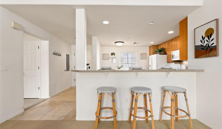520 Lunalilo Home Road,Honolulu,Hawaii,96825,2 Bedrooms Bedrooms,2 BathroomsBathrooms,Condo/Townhouse,Lunalilo Home,4,18307735