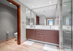 1555 Kapiolani Boulevard,Honolulu,Hawaii,96814,2 Bedrooms Bedrooms,2 BathroomsBathrooms,Condo/Townhouse,Kapiolani,18,18307781