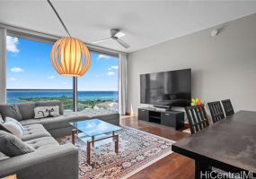 1555 Kapiolani Boulevard,Honolulu,Hawaii,96814,2 Bedrooms Bedrooms,2 BathroomsBathrooms,Condo/Townhouse,Kapiolani,18,18307781