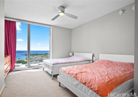 1555 Kapiolani Boulevard,Honolulu,Hawaii,96814,2 Bedrooms Bedrooms,2 BathroomsBathrooms,Condo/Townhouse,Kapiolani,18,18307781