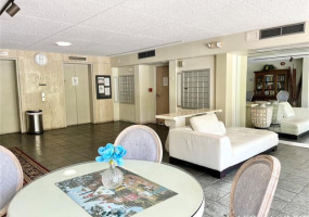 440 Seaside Avenue,Honolulu,Hawaii,96815,1 バスルームバスルーム,コンド / タウンハウス,Seaside,4,18308695