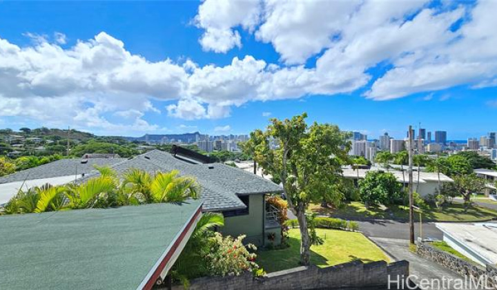 2030 Leiloke Drive,Honolulu,Hawaii,96822,3 Bedrooms Bedrooms,2 BathroomsBathrooms,Single family,Leiloke,18308979