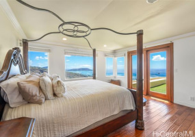 5201 Kuaiwi Place,Honolulu,Hawaii,96821,5 Bedrooms Bedrooms,4 BathroomsBathrooms,Single family,Kuaiwi,18309051