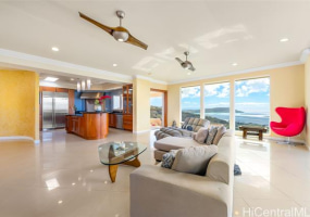 5201 Kuaiwi Place,Honolulu,Hawaii,96821,5 Bedrooms Bedrooms,4 BathroomsBathrooms,Single family,Kuaiwi,18309051