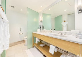 383 Kalaimoku Street,Honolulu,Hawaii,96815,1 バスルームバスルーム,コンド / タウンハウス,Kalaimoku,22,18309204