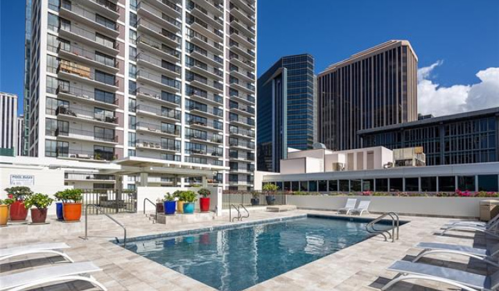 700 Richards Street,Honolulu,Hawaii,96813,2 ベッドルーム ベッドルーム,2 バスルームバスルーム,コンド / タウンハウス,Richards,15,19473815