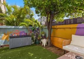 1524 Pensacola Street,Honolulu,Hawaii,96822,3 ベッドルーム ベッドルーム,1 バスルームバスルーム,コンド / タウンハウス,Pensacola,1,18309543