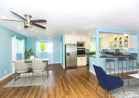 647 Hahaione Street,Honolulu,Hawaii,96825,3 Bedrooms Bedrooms,2 BathroomsBathrooms,Single family,Hahaione,18310267