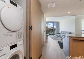 1000 Auahi Street,Honolulu,Hawaii,96814,2 Bedrooms Bedrooms,2 BathroomsBathrooms,Condo/Townhouse,Auahi,25,18310589