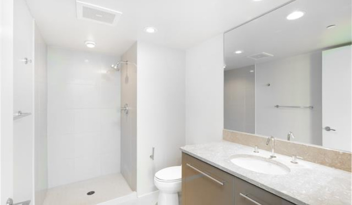 1200 Queen Emma Street,Honolulu,Hawaii,96813,2 Bedrooms Bedrooms,2 BathroomsBathrooms,Condo/Townhouse,Queen Emma,39,19474427