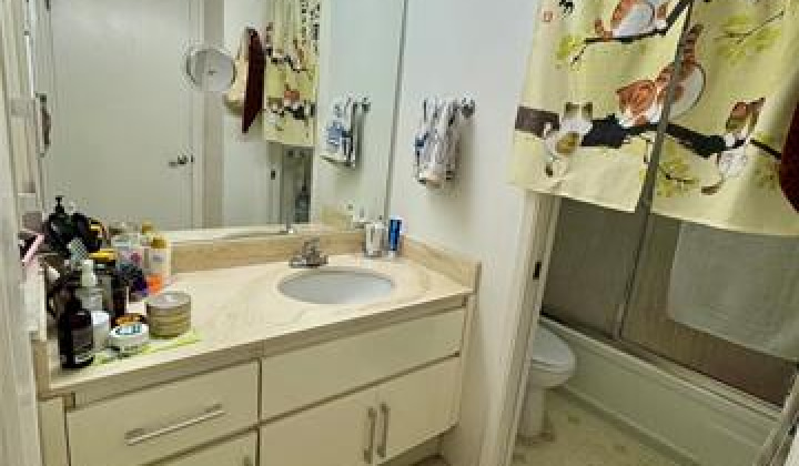 201 Ohua Avenue,Honolulu,Hawaii,96815,1 Bedroom Bedrooms,1 BathroomBathrooms,Condo/Townhouse,Ohua,7,18311075