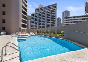 1910 Ala Moana Boulevard,Honolulu,Hawaii,96815,1 Bedroom Bedrooms,1 BathroomBathrooms,Condo/Townhouse,Ala Moana,7,18811071