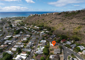 461 Hao Street,Honolulu,Hawaii,96821,5 Bedrooms Bedrooms,3 BathroomsBathrooms,Single family,Hao,18311672