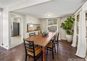 461 Hao Street,Honolulu,Hawaii,96821,5 Bedrooms Bedrooms,3 BathroomsBathrooms,Single family,Hao,18311672