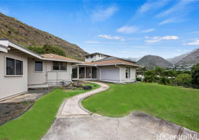 461 Hao Street,Honolulu,Hawaii,96821,5 Bedrooms Bedrooms,3 BathroomsBathrooms,Single family,Hao,18311672