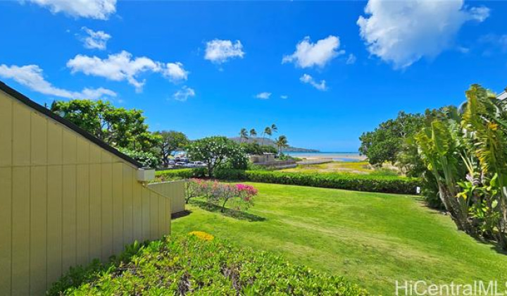 6133 Summer Street,Honolulu,Hawaii,96821,2 ベッドルーム ベッドルーム,2 バスルームバスルーム,コンド / タウンハウス,Summer,1,19475049