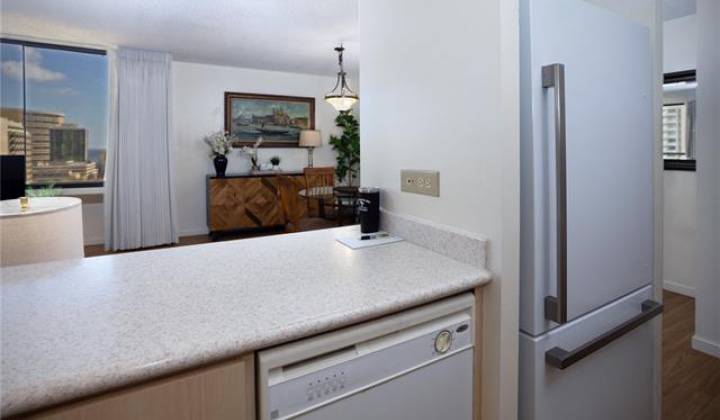 430 Lewers Street,Honolulu,Hawaii,96815,1 ベッドルーム ベッドルーム,1 バスルームバスルーム,コンド / タウンハウス,Lewers,18,19475079