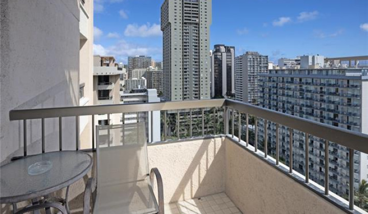 430 Lewers Street,Honolulu,Hawaii,96815,1 ベッドルーム ベッドルーム,1 バスルームバスルーム,コンド / タウンハウス,Lewers,18,19475079