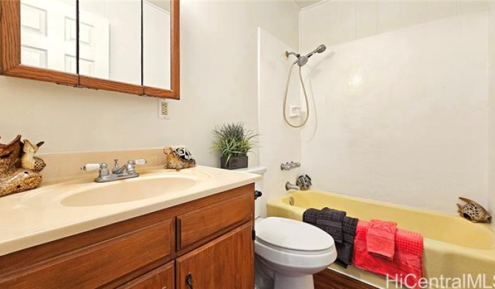 45-524 Kolokio Street,Kaneohe,Hawaii,96744,3 Bedrooms Bedrooms,1 BathroomBathrooms,Single family,Kolokio,18311998