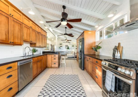 47-745 Kamehameha Highway,Kaneohe,Hawaii,96744,3 Bedrooms Bedrooms,3 BathroomsBathrooms,Single family,Kamehameha,18312064