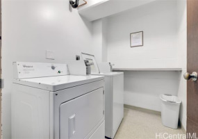 1415 Victoria Street,Honolulu,Hawaii,96822,1 Bedroom Bedrooms,1 BathroomBathrooms,Condo/Townhouse,Victoria,12,18312315