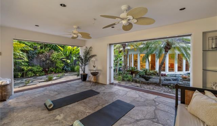 4745 Aukai Avenue,Honolulu,Hawaii,96816,4 ベッドルーム ベッドルーム,5 バスルームバスルーム,一戸建て,Aukai,18763054