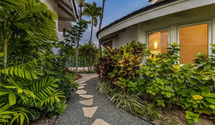 4745 Aukai Avenue,Honolulu,Hawaii,96816,4 ベッドルーム ベッドルーム,5 バスルームバスルーム,一戸建て,Aukai,18763054