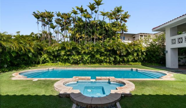 4450 Kolohala Street,Honolulu,Hawaii,96816,5 ベッドルーム ベッドルーム,4 バスルームバスルーム,一戸建て,Kolohala,18312665