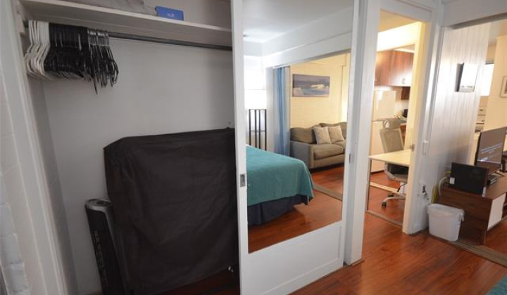 417 Nohonani Street,Honolulu,Hawaii,96815,1 Bedroom Bedrooms,1 BathroomBathrooms,Condo/Townhouse,Nohonani,2,18312707