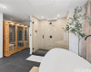125 Kalaheo Avenue,Kailua,Hawaii,96734,7 Bedrooms Bedrooms,6 BathroomsBathrooms,Single family,Kalaheo,19476136