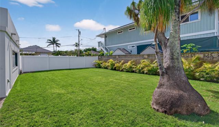 125 Kalaheo Avenue,Kailua,Hawaii,96734,7 Bedrooms Bedrooms,6 BathroomsBathrooms,Single family,Kalaheo,19476136