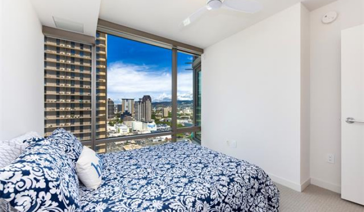 1001 Queen Street,Honolulu,Hawaii,96814,1 ベッドルーム ベッドルーム,1 バスルームバスルーム,コンド / タウンハウス,Queen,25,18312792