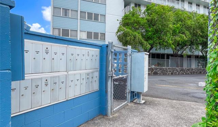 922 Kapahulu Avenue,Honolulu,Hawaii,96816,2 ベッドルーム ベッドルーム,1 バスルームバスルーム,コンド / タウンハウス,Kapahulu,3,19476194