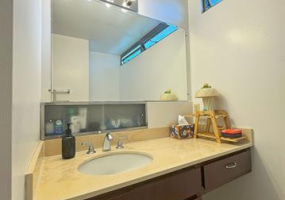 2033 Nuuanu Avenue,Honolulu,Hawaii,96817,1 Bedroom Bedrooms,2 BathroomsBathrooms,Condo/Townhouse,Nuuanu,15,18313226