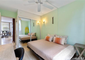 3824 Leahi Avenue,Honolulu,Hawaii,96815,2 Bedrooms Bedrooms,1 BathroomBathrooms,Condo/Townhouse,Leahi,1,18313277