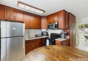 3824 Leahi Avenue,Honolulu,Hawaii,96815,2 Bedrooms Bedrooms,1 BathroomBathrooms,Condo/Townhouse,Leahi,1,18313277