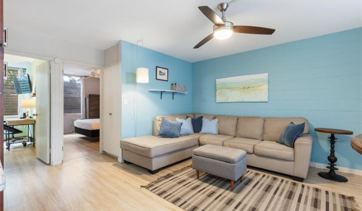 3824 Leahi Avenue,Honolulu,Hawaii,96815,2 Bedrooms Bedrooms,1 BathroomBathrooms,Condo/Townhouse,Leahi,1,18313277
