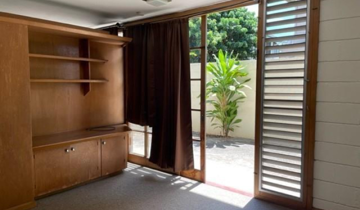 2459 Kapiolani Boulevard,Honolulu,Hawaii,96826,14 ベッドルーム ベッドルーム,10 バスルームバスルーム,一戸建て,Kapiolani,18765067