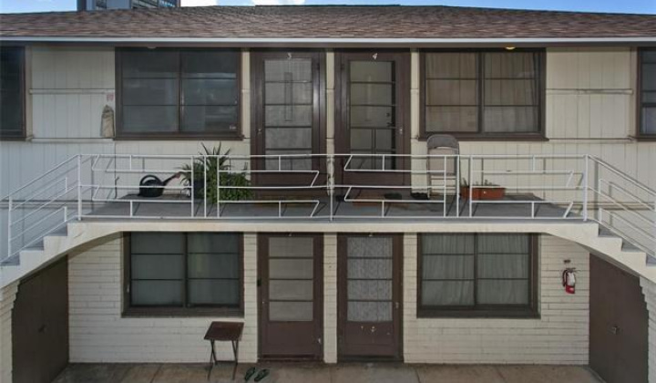 2459 Kapiolani Boulevard,Honolulu,Hawaii,96826,14 ベッドルーム ベッドルーム,10 バスルームバスルーム,一戸建て,Kapiolani,18765067