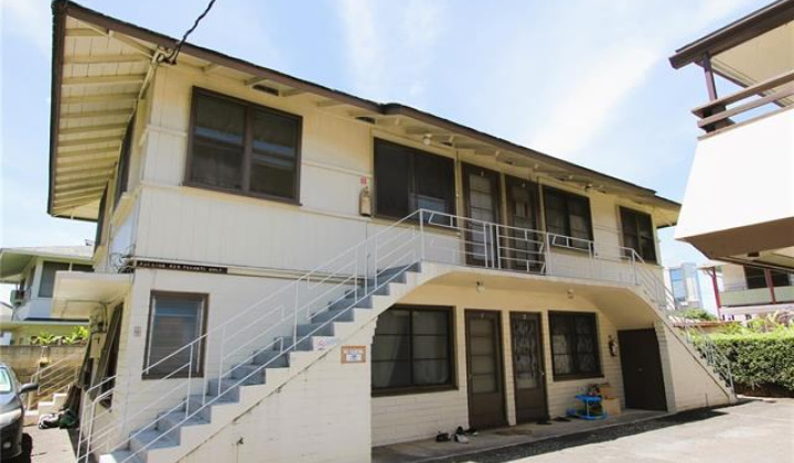2459 Kapiolani Boulevard,Honolulu,Hawaii,96826,14 ベッドルーム ベッドルーム,10 バスルームバスルーム,一戸建て,Kapiolani,18765067