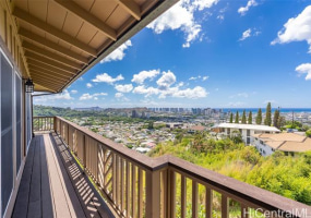 1170 Kaumailuna Place,Honolulu,Hawaii,96817,4 ベッドルーム ベッドルーム,3 バスルームバスルーム,一戸建て,Kaumailuna,18313519