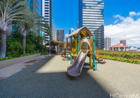 1200 Queen Emma Street,Honolulu,Hawaii,96813,2 Bedrooms Bedrooms,2 BathroomsBathrooms,Condo/Townhouse,Queen Emma,38,18313542