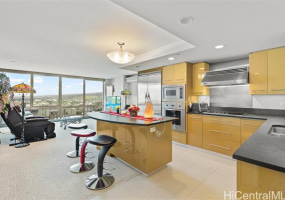 1200 Queen Emma Street,Honolulu,Hawaii,96813,2 Bedrooms Bedrooms,2 BathroomsBathrooms,Condo/Townhouse,Queen Emma,38,18313542